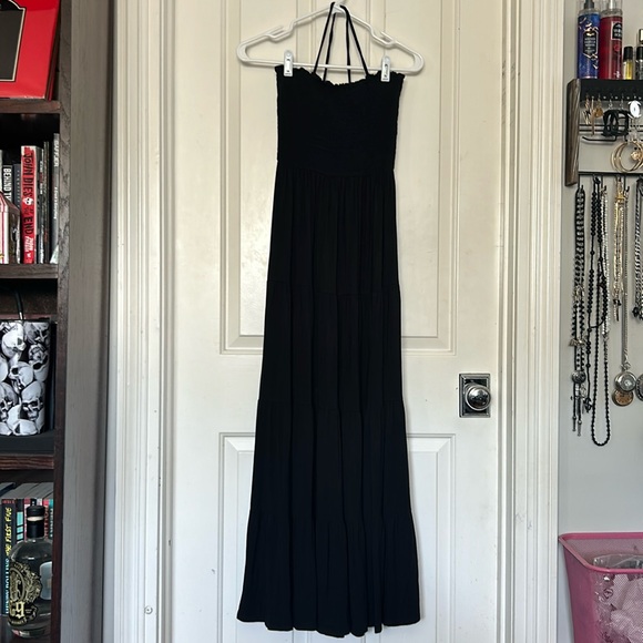 Foxblood Shop ‘June Dress’ Halter Dress - Picture 2 of 4